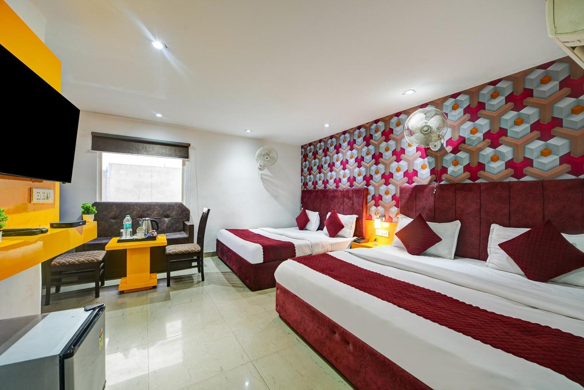 Hotel Platinum With Free Pickup-Delhi Airport New Delhi Exterior foto